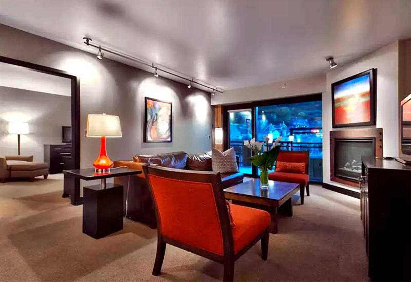 Main & Sky Villa Park City Exteriör bild